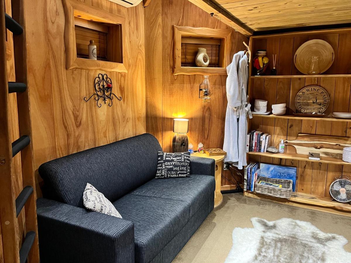 Tree House Lodge Bed & Breakfast Cheviot 외부 사진