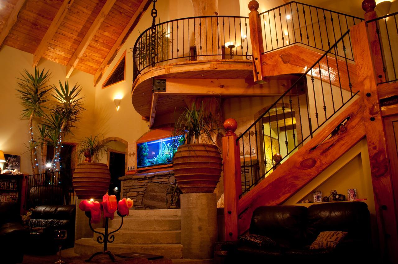 Tree House Lodge Bed & Breakfast Cheviot 외부 사진