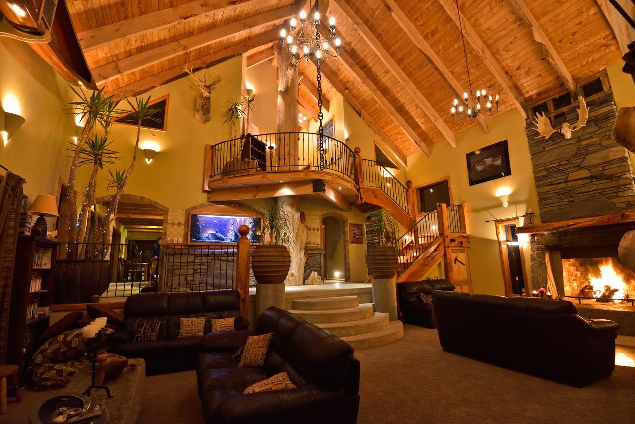 Tree House Lodge Bed & Breakfast Cheviot 외부 사진