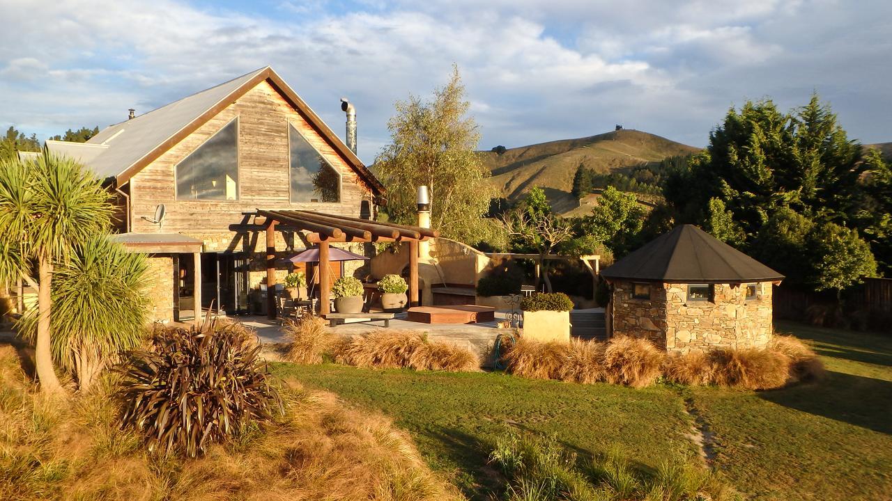 Tree House Lodge Bed & Breakfast Cheviot 외부 사진