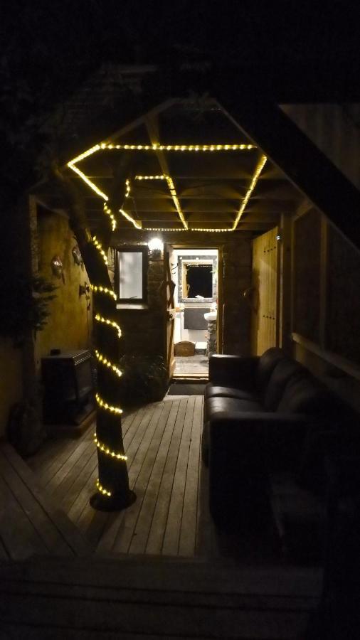 Tree House Lodge Bed & Breakfast Cheviot 외부 사진